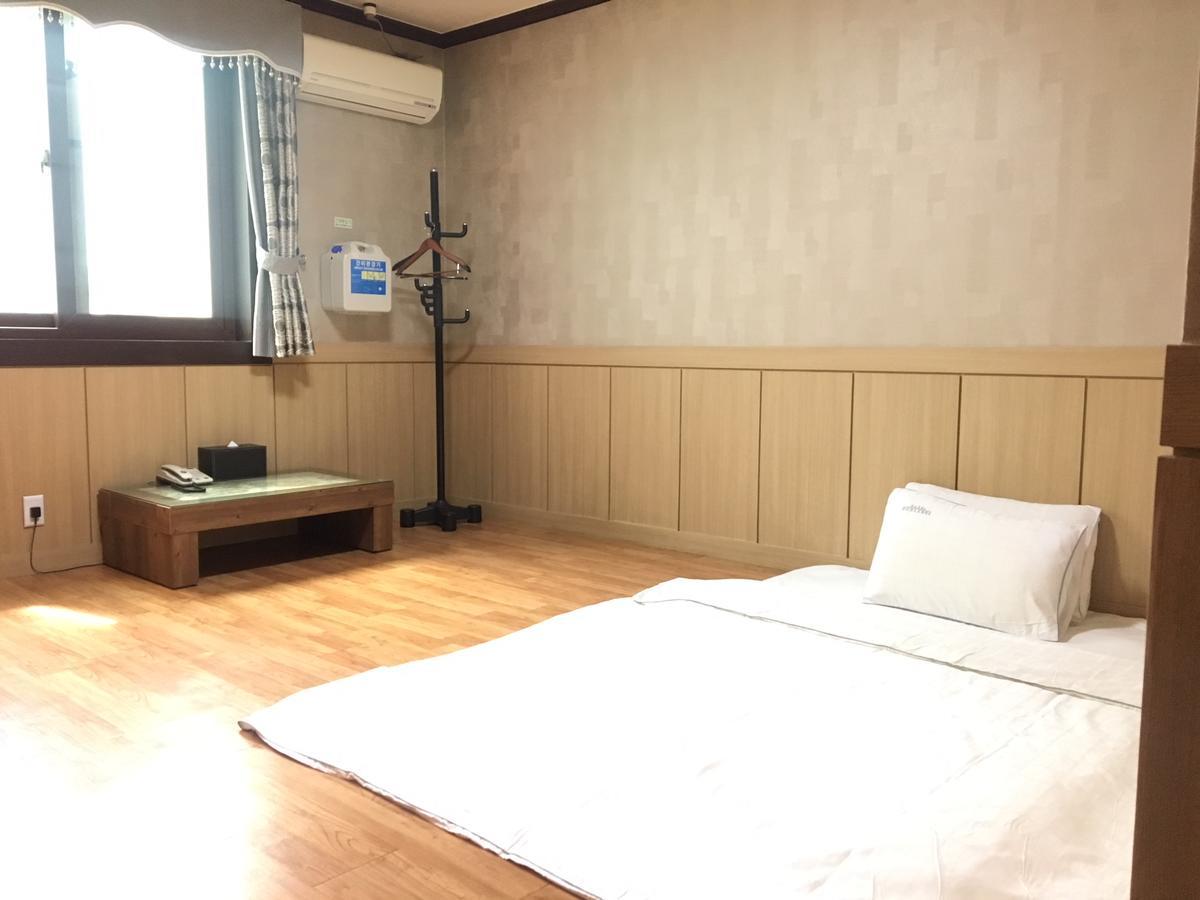 Nobless Hotel Gwangju Metropolitan City Eksteriør billede